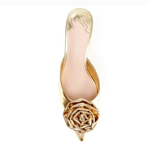 Antonio Melani Shoes | Antonio Melani X Jennifer Sumko Jensy Metallic Coated Flower Dress Mules | Color: Gold | Size: 7 | Selectedgems's Closet